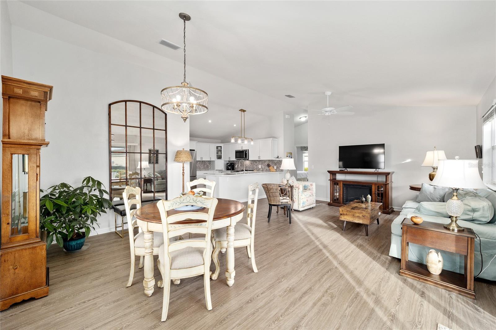 Image 22 of 48 For 3457 Carrabelle Court
