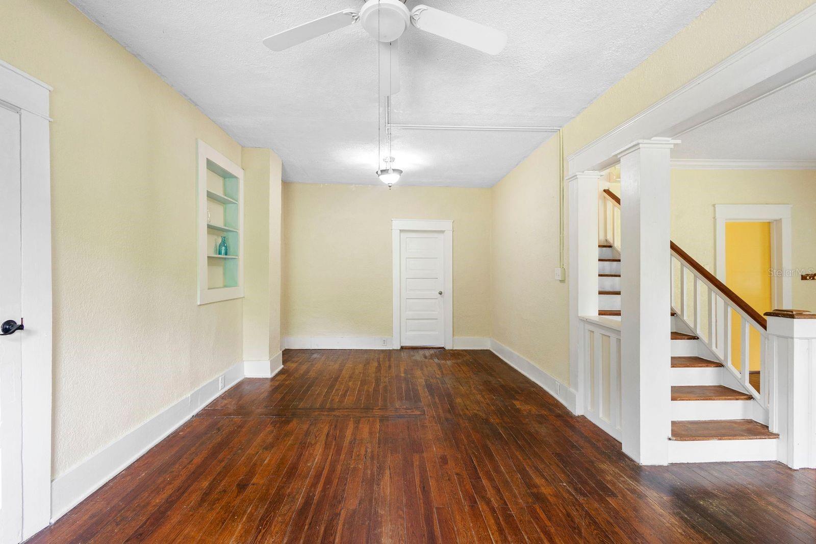 Image 7 of 25 For 245 Magnolia Street