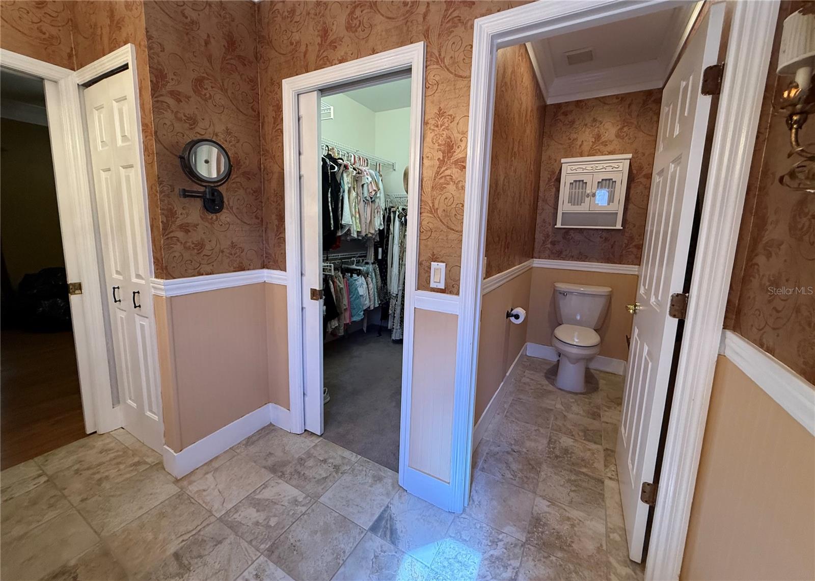 Image 26 of 36 For 9049 Saint Andrews Way