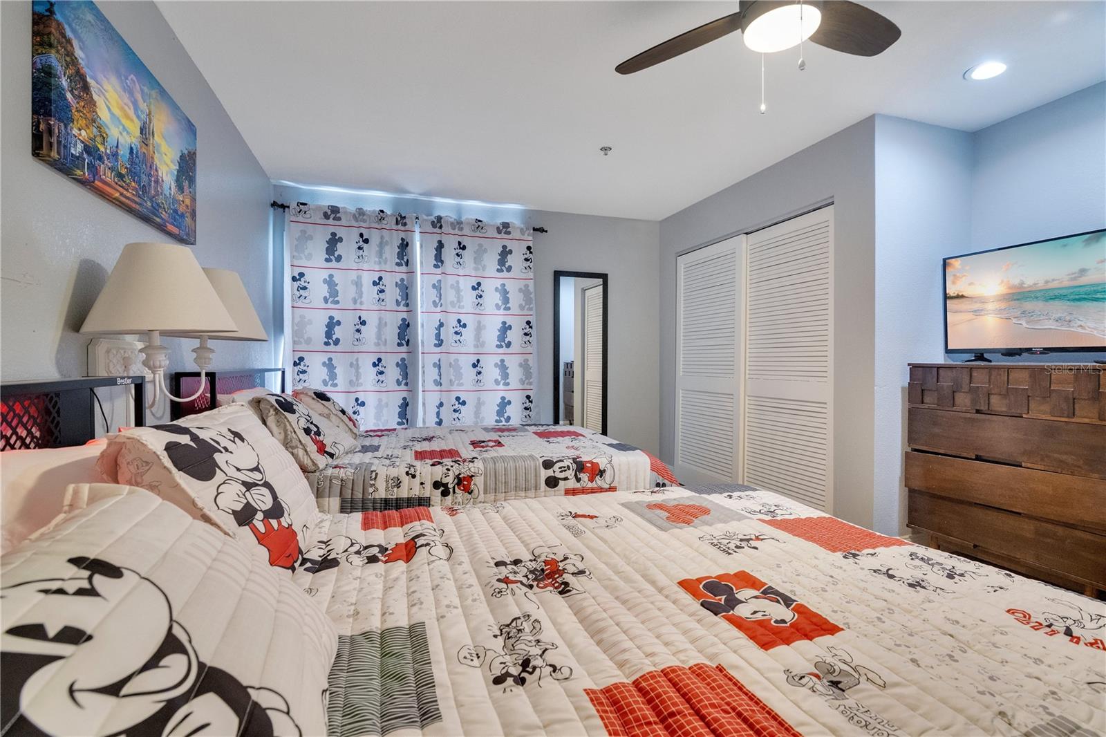 Image 13 of 37 For 3100 Parkway Boulevard 512