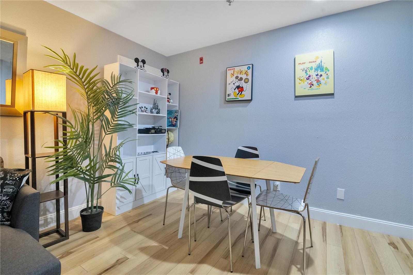 Image 6 of 37 For 3100 Parkway Boulevard 512