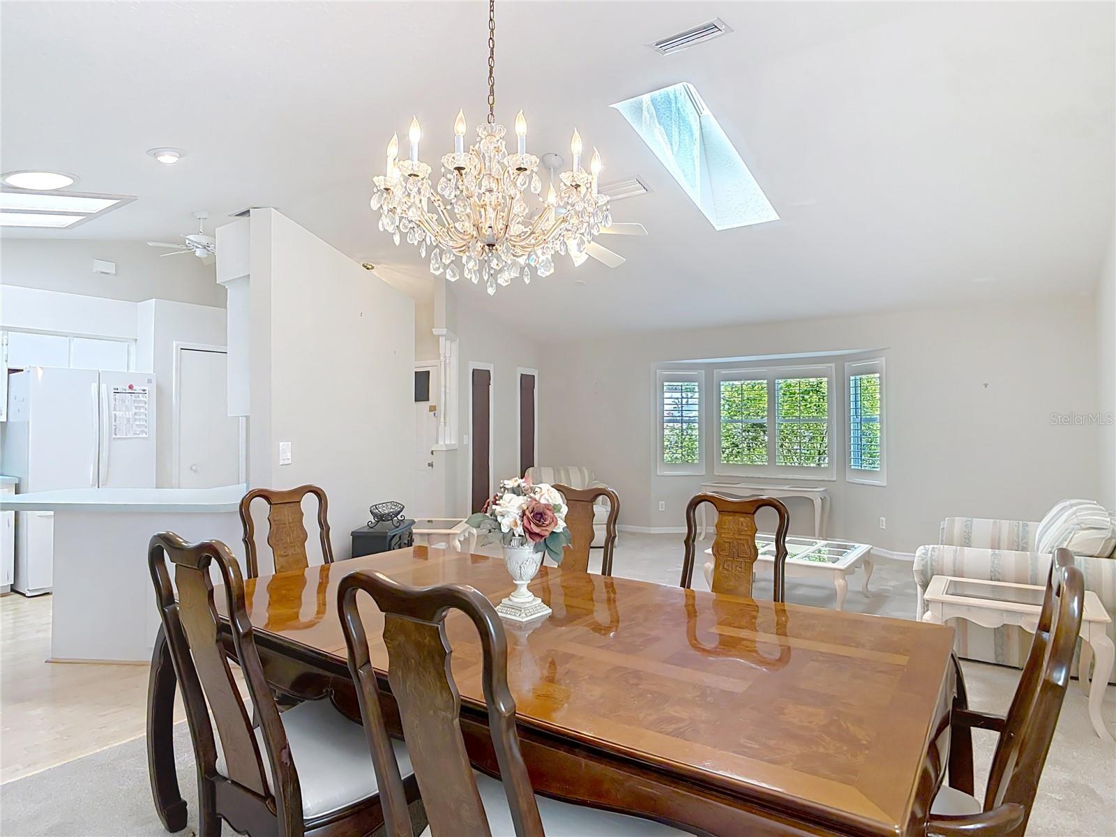 Image 13 of 67 For 5925 Grass Court