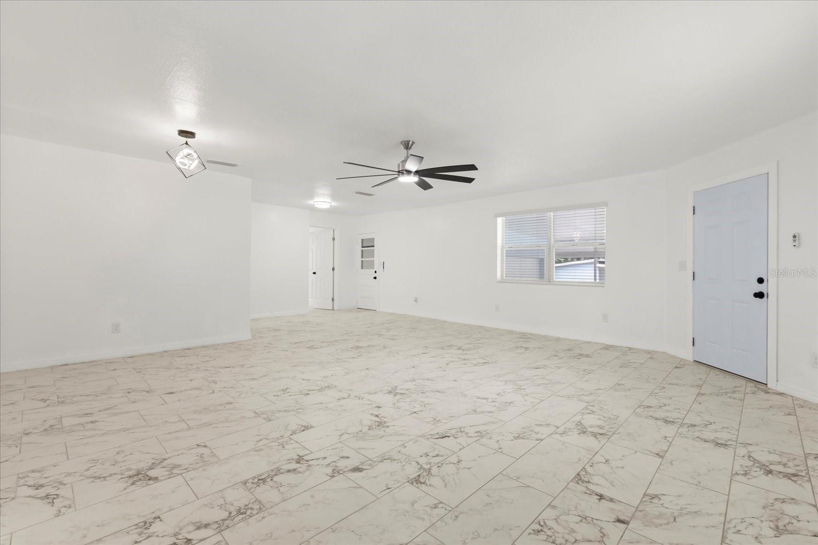 Image 18 of 42 For 504 12th Street