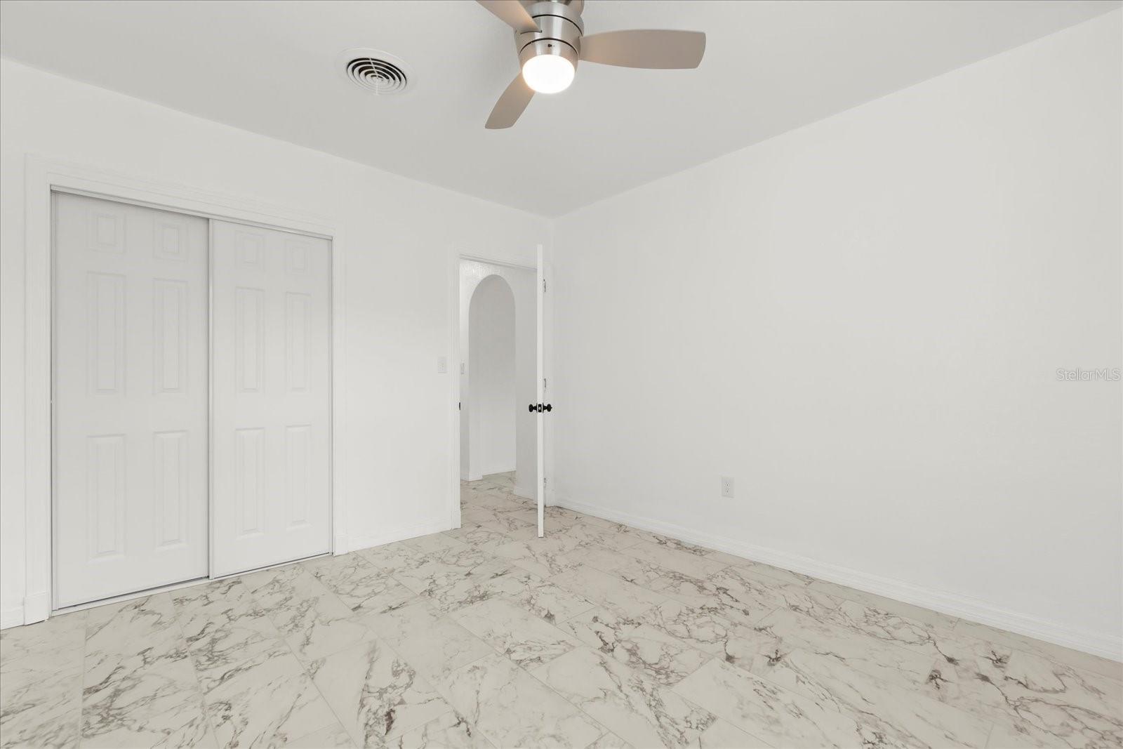 Image 22 of 42 For 504 12th Street