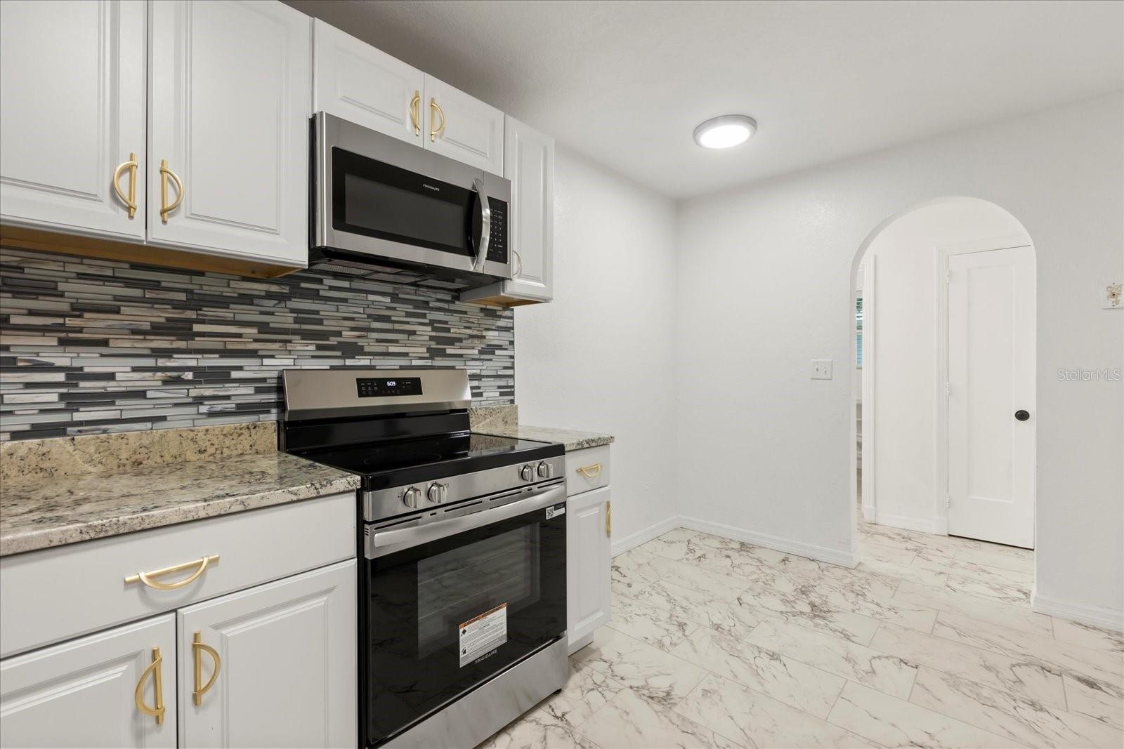 Image 6 of 42 For 504 12th Street