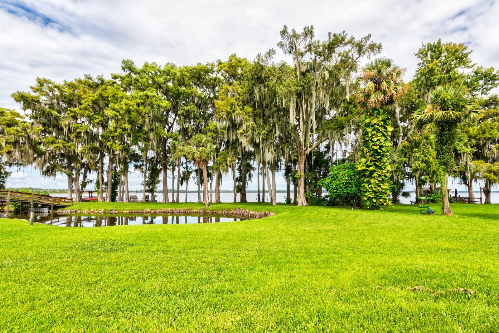 Image 22 of 29 For 1401 Lake Shore Boulevard
