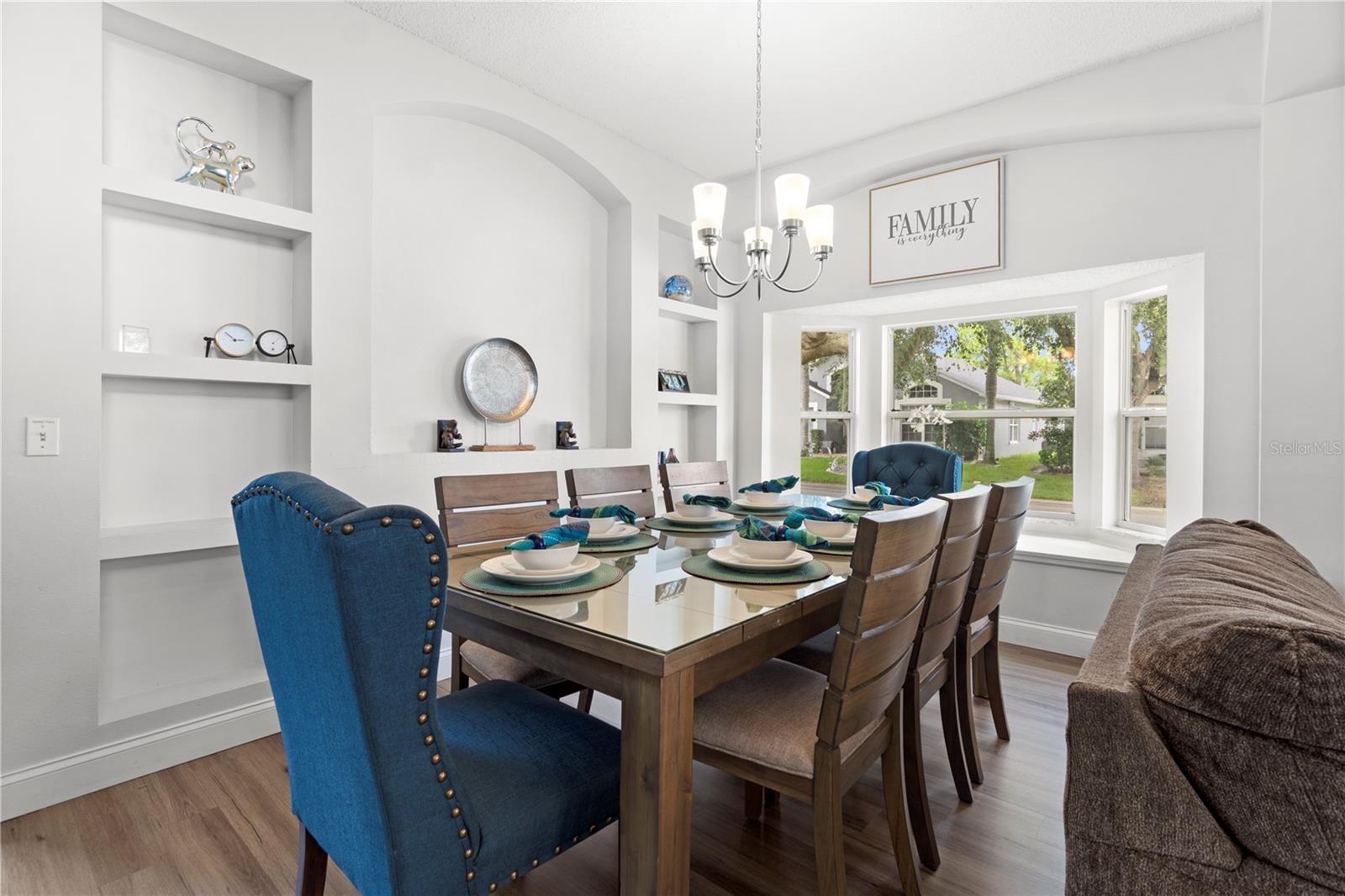 Image 7 of 55 For 3134 Montserrat Way