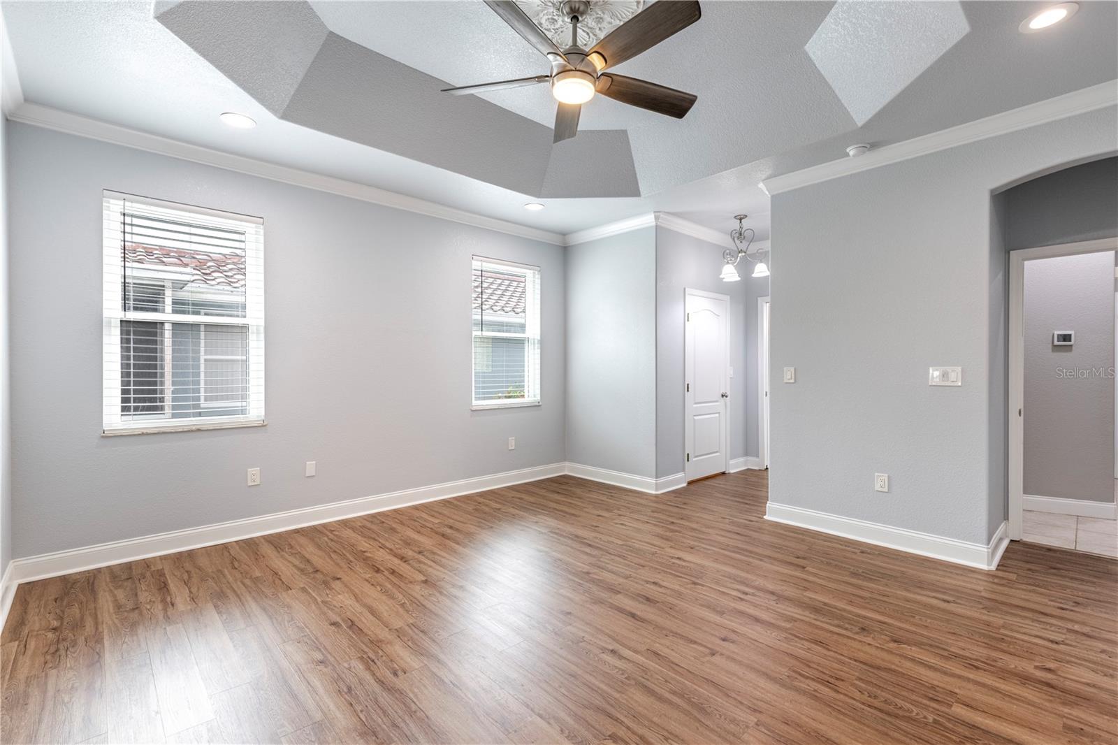 Image 33 of 56 For 236 Golf Aire Boulevard