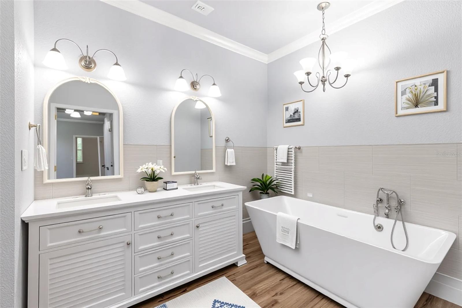 Image 35 of 56 For 236 Golf Aire Boulevard