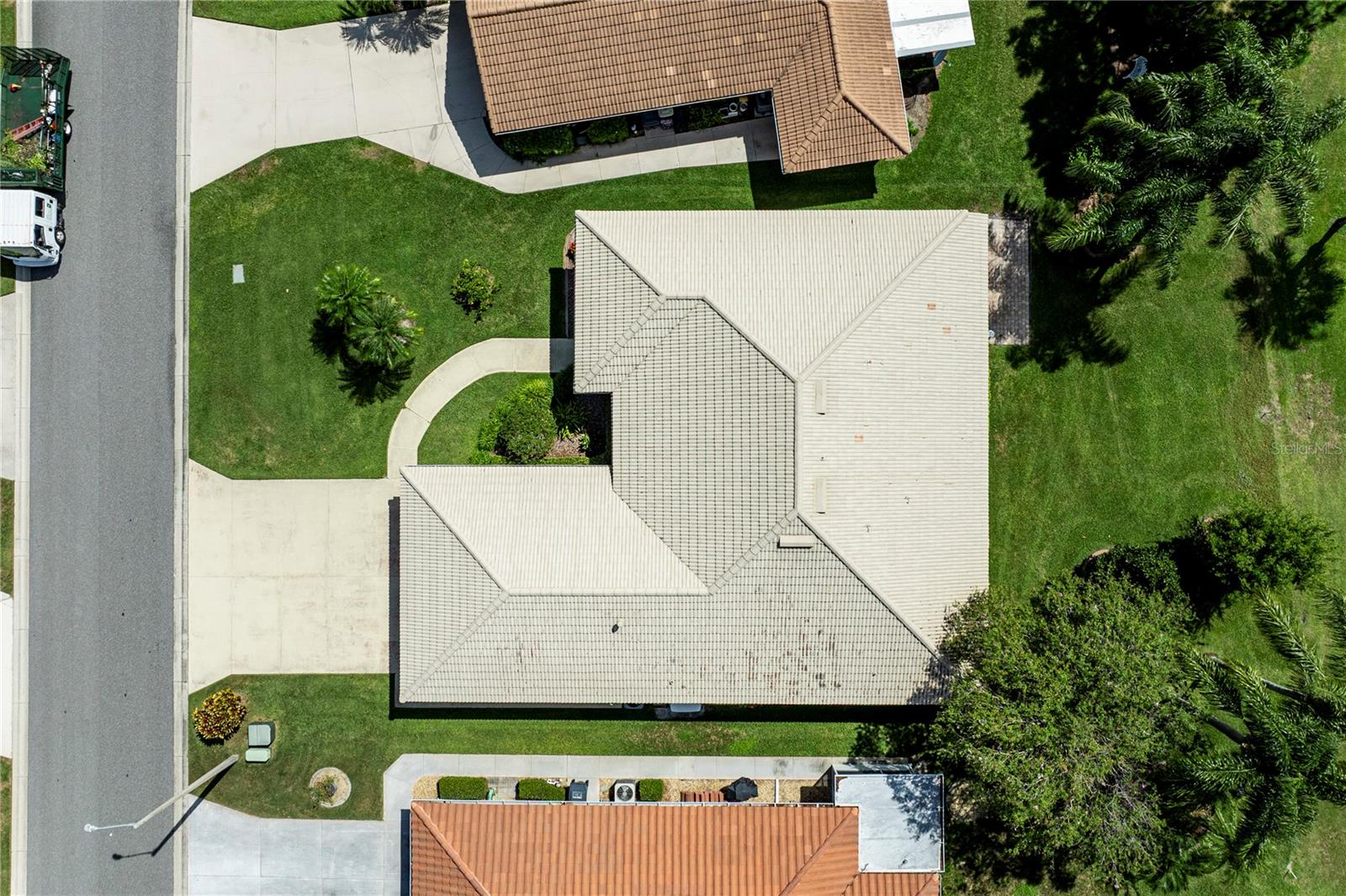 Image 6 of 56 For 236 Golf Aire Boulevard