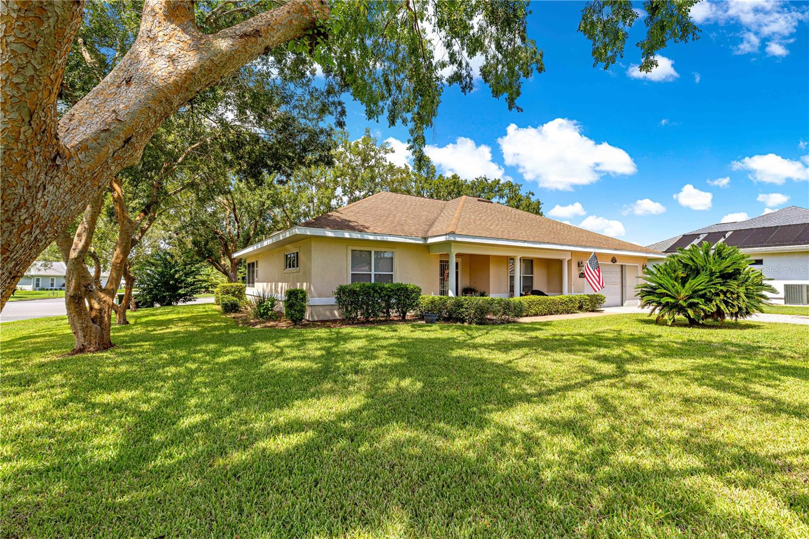 Image 11 of 38 For 17520 112th Avenue