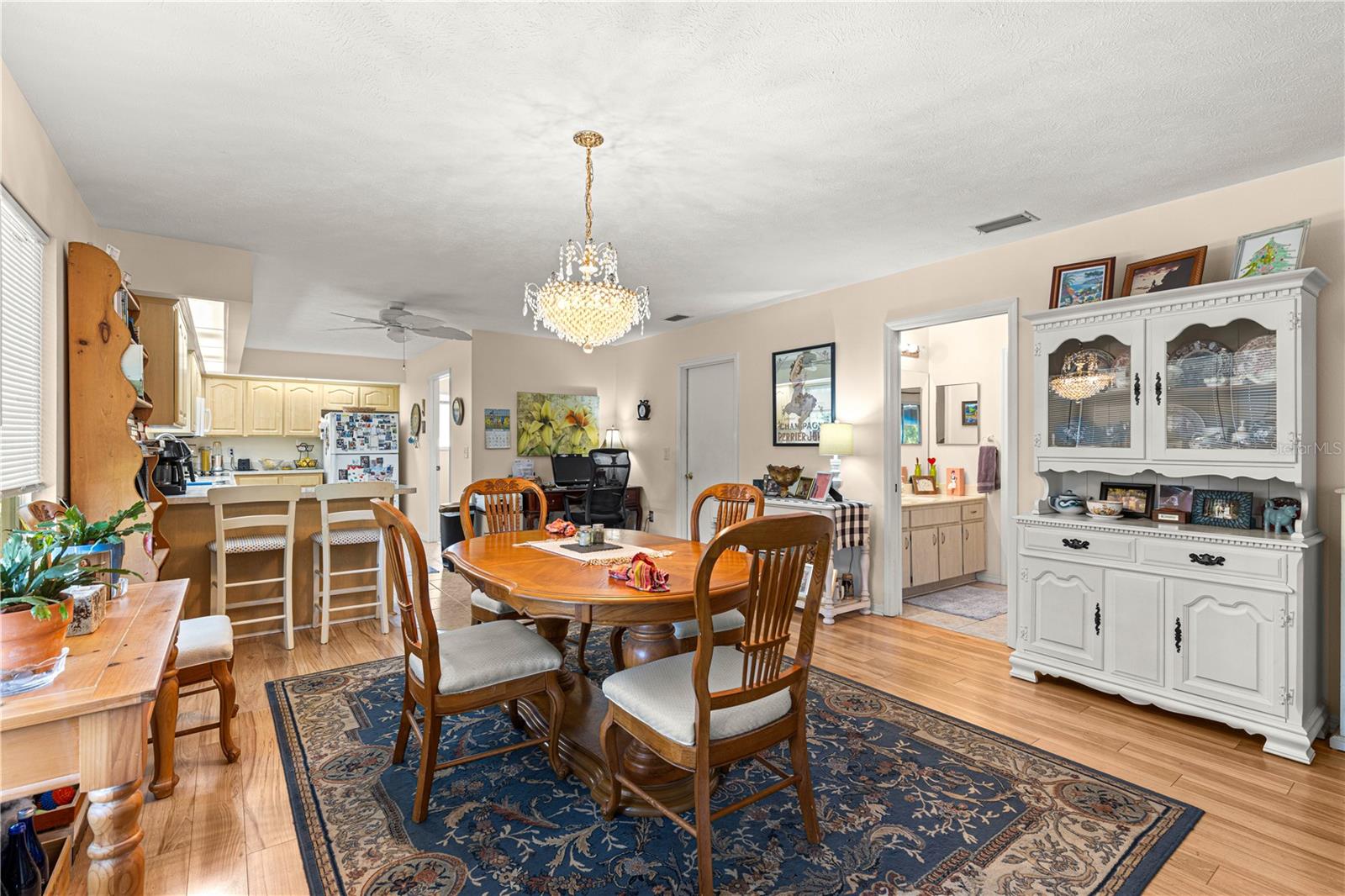 Image 19 of 38 For 17520 112th Avenue