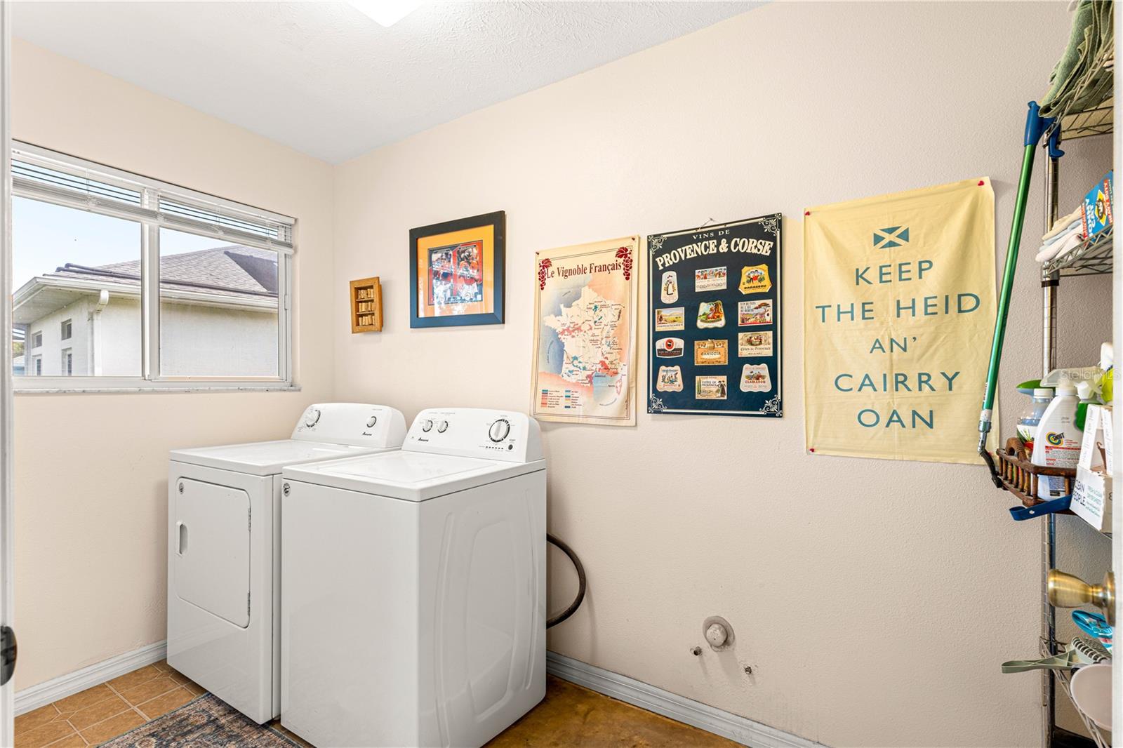 Image 24 of 38 For 17520 112th Avenue