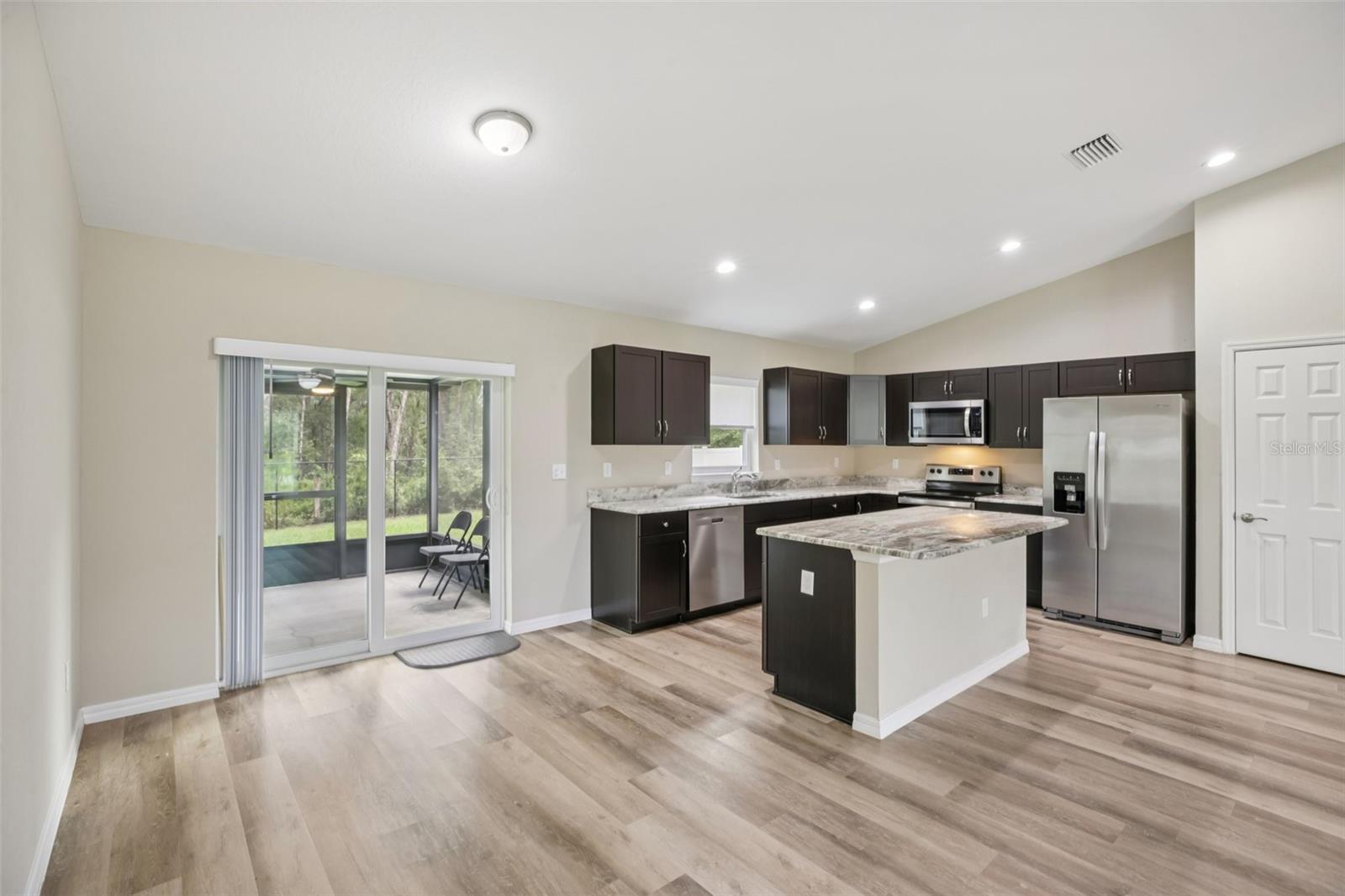 Image 8 of 32 For 17112 44th Circle