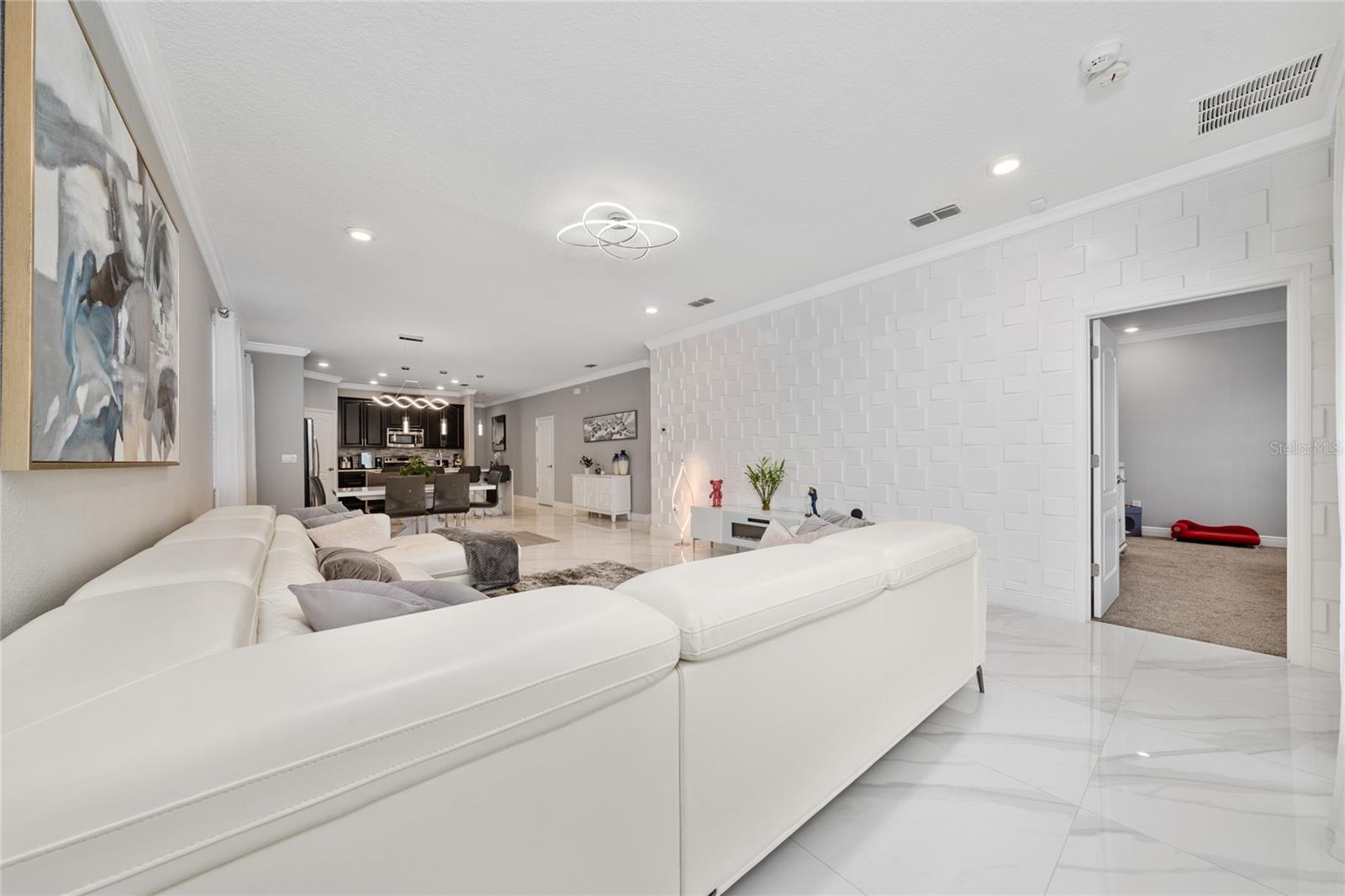 Image 15 of 41 For 7266 Penkridge Lane