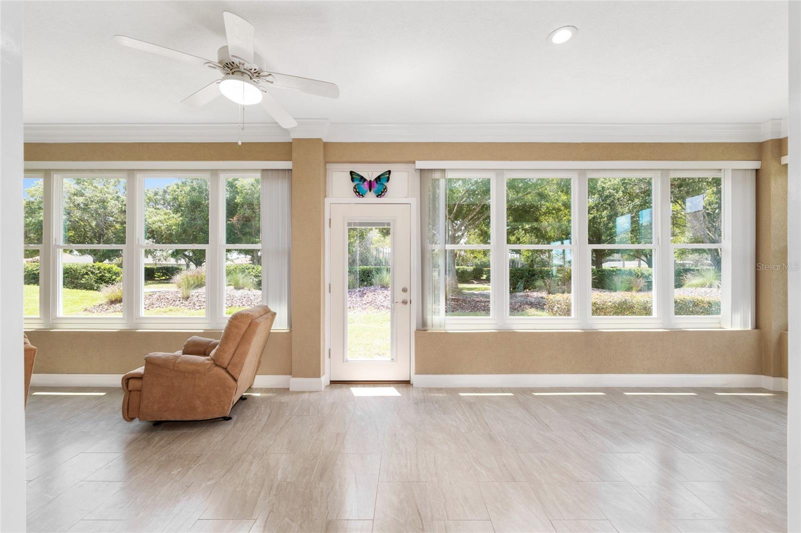 Image 25 of 66 For 9573 124th Loop