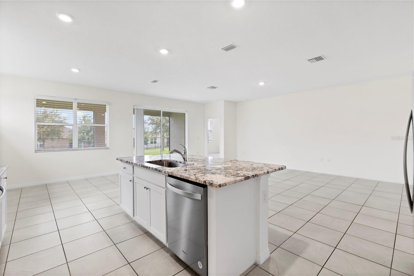 Image 8 of 36 For 7926 Penrose Place