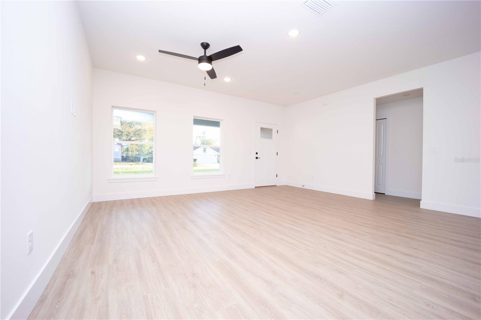 Image 11 of 16 For 8765 160th Place