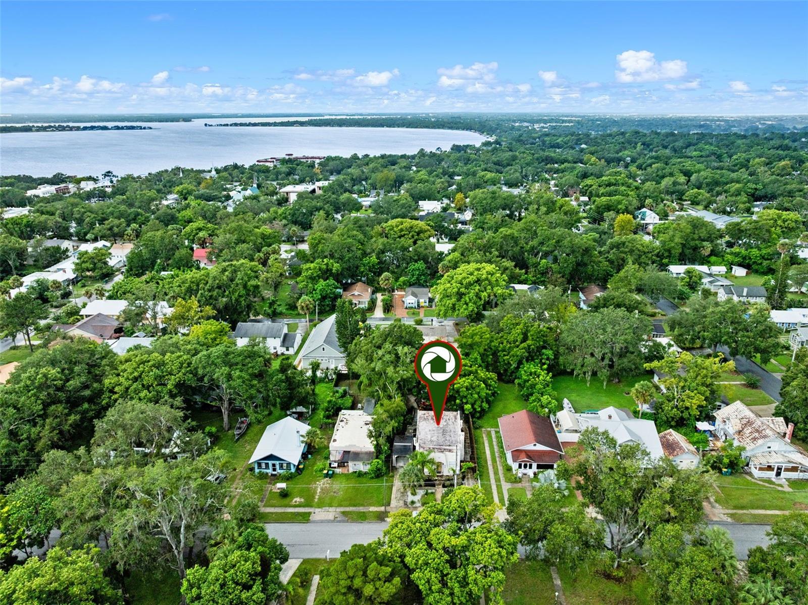 Image 32 of 39 For 811 Grandview Street