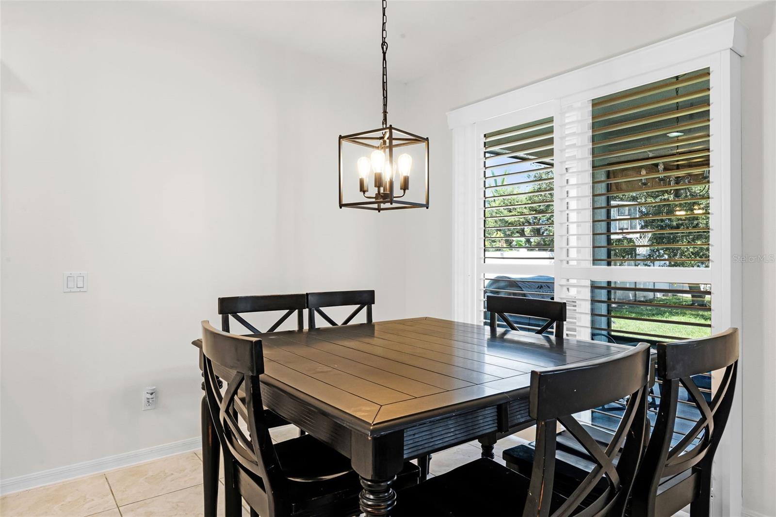 Image 11 of 66 For 1103 White Water Bay Drive