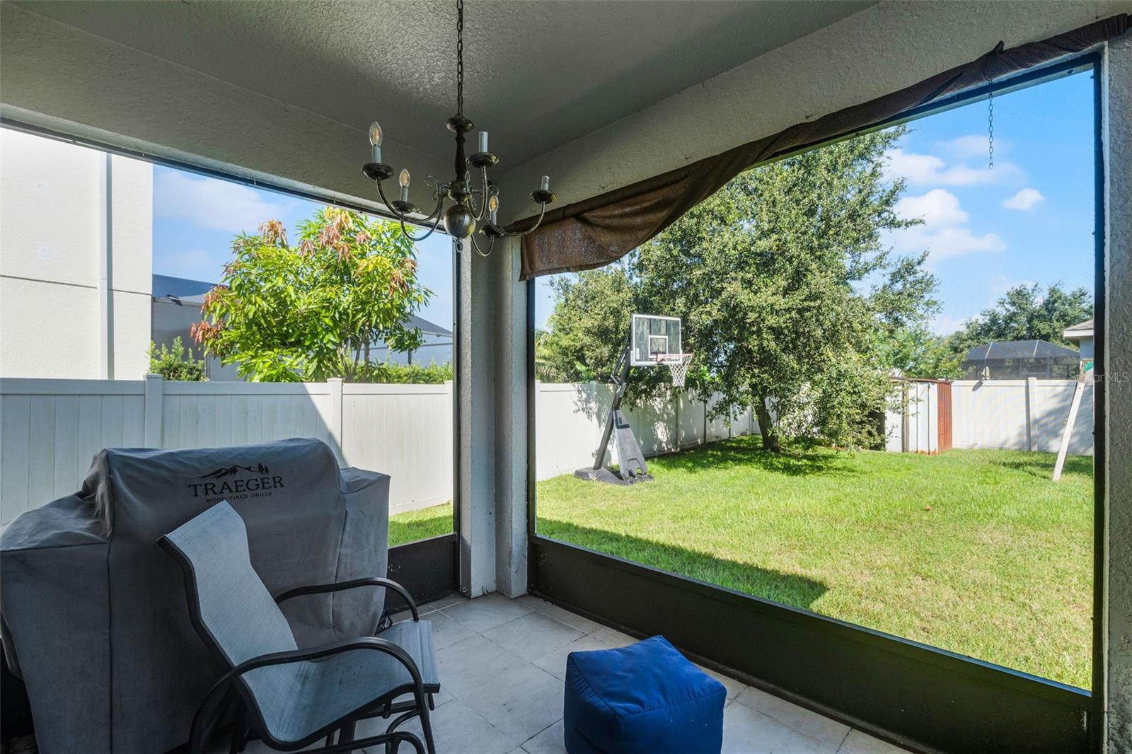 Image 36 of 66 For 1103 White Water Bay Drive