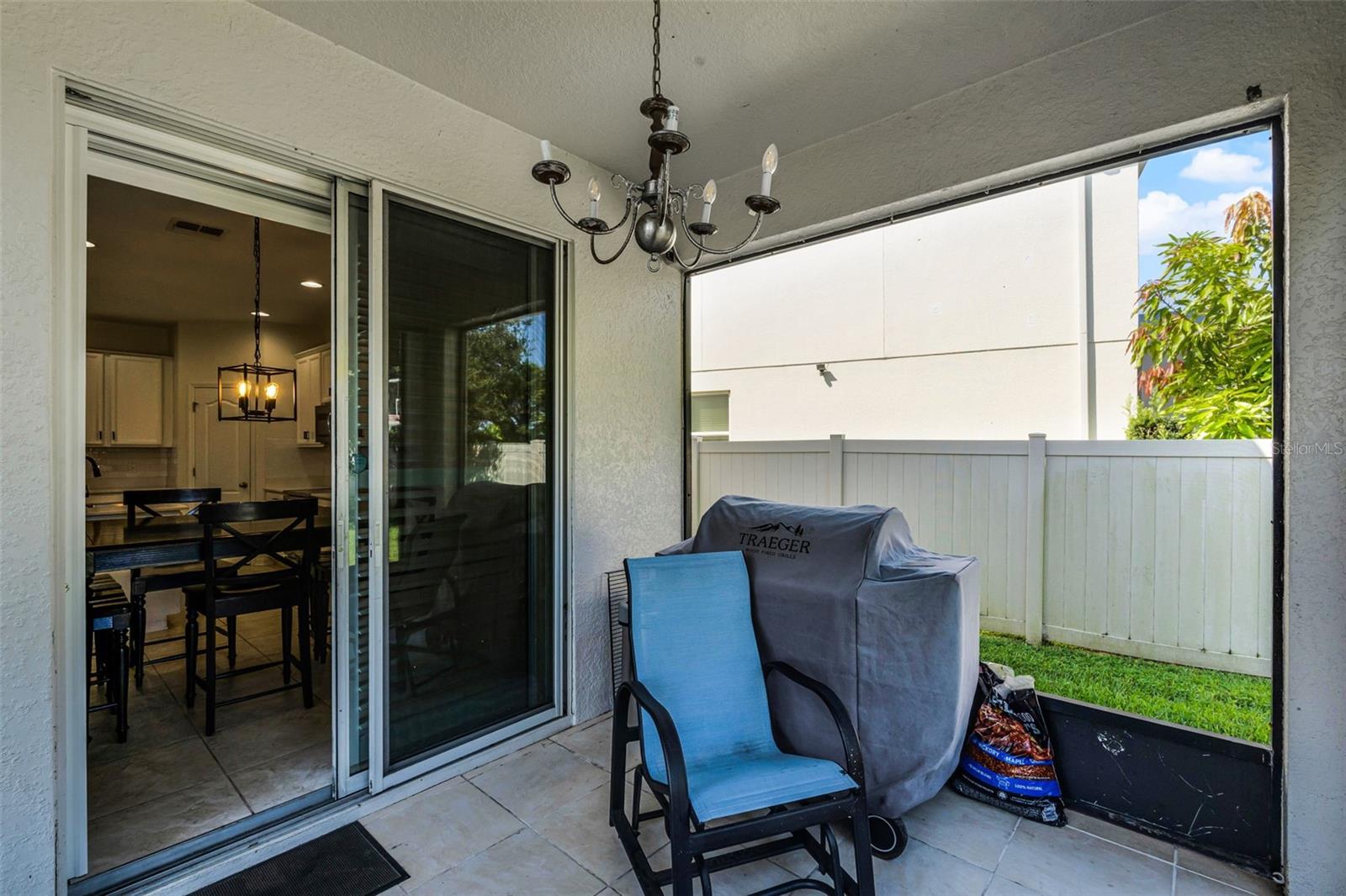 Image 37 of 66 For 1103 White Water Bay Drive