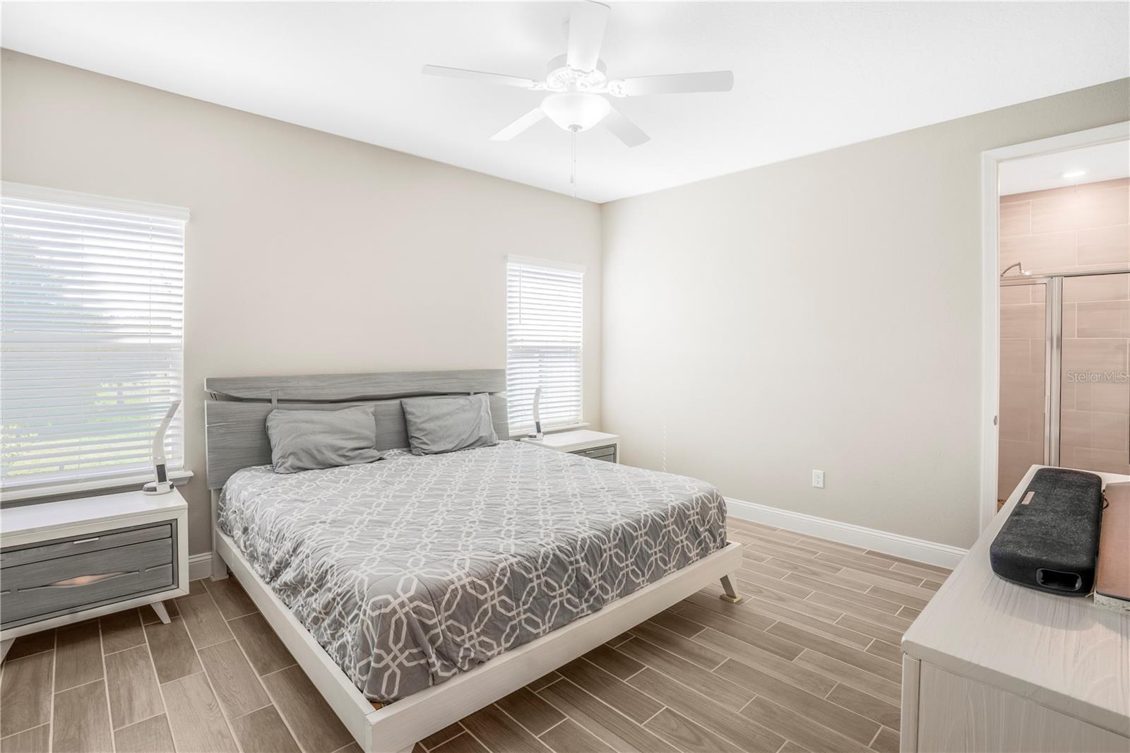 Image 27 of 61 For 253 Ridgewind Drive