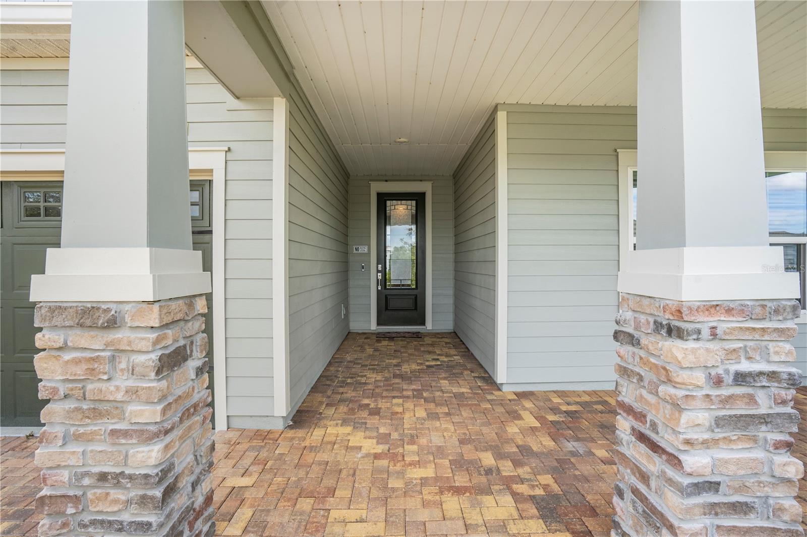 Image 7 of 61 For 253 Ridgewind Drive