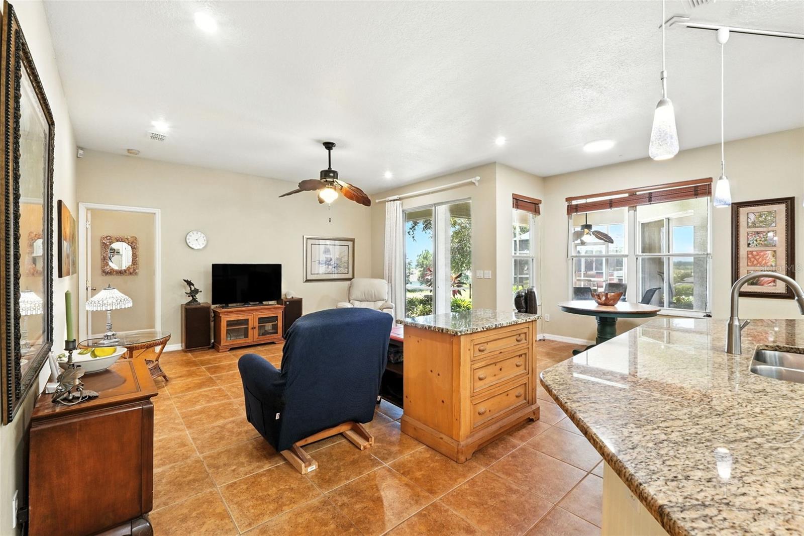 Image 14 of 42 For 3821 Glenford Drive