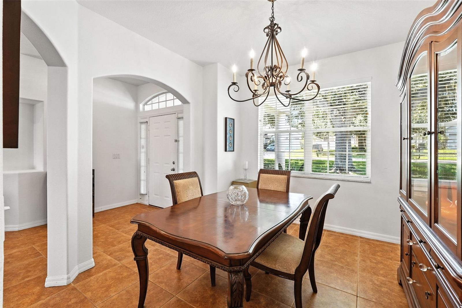 Image 8 of 42 For 3821 Glenford Drive