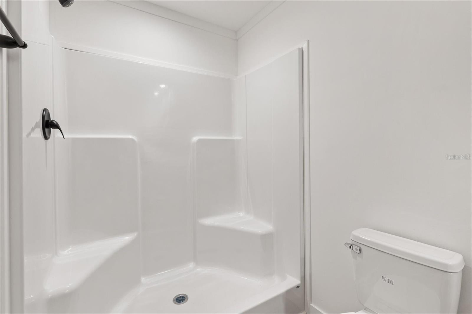 Image 24 of 35 For 2890 Cr 426e