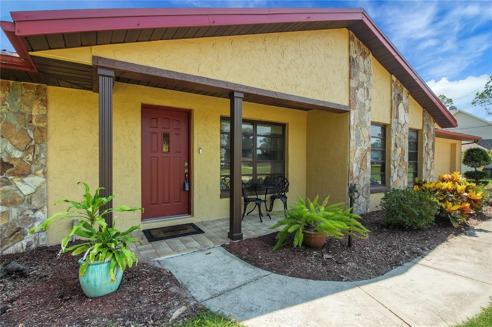 Image 6 of 60 For 2334 Lake Griffin Road