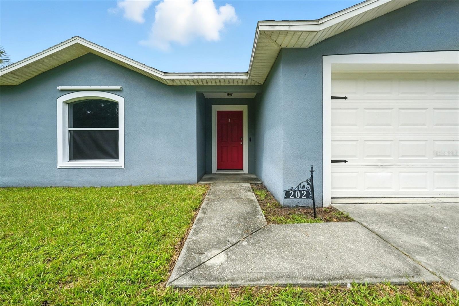 Image 11 of 49 For 202 Gordon Road Nw