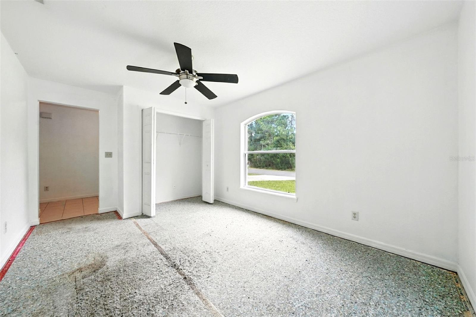 Image 40 of 49 For 202 Gordon Road Nw