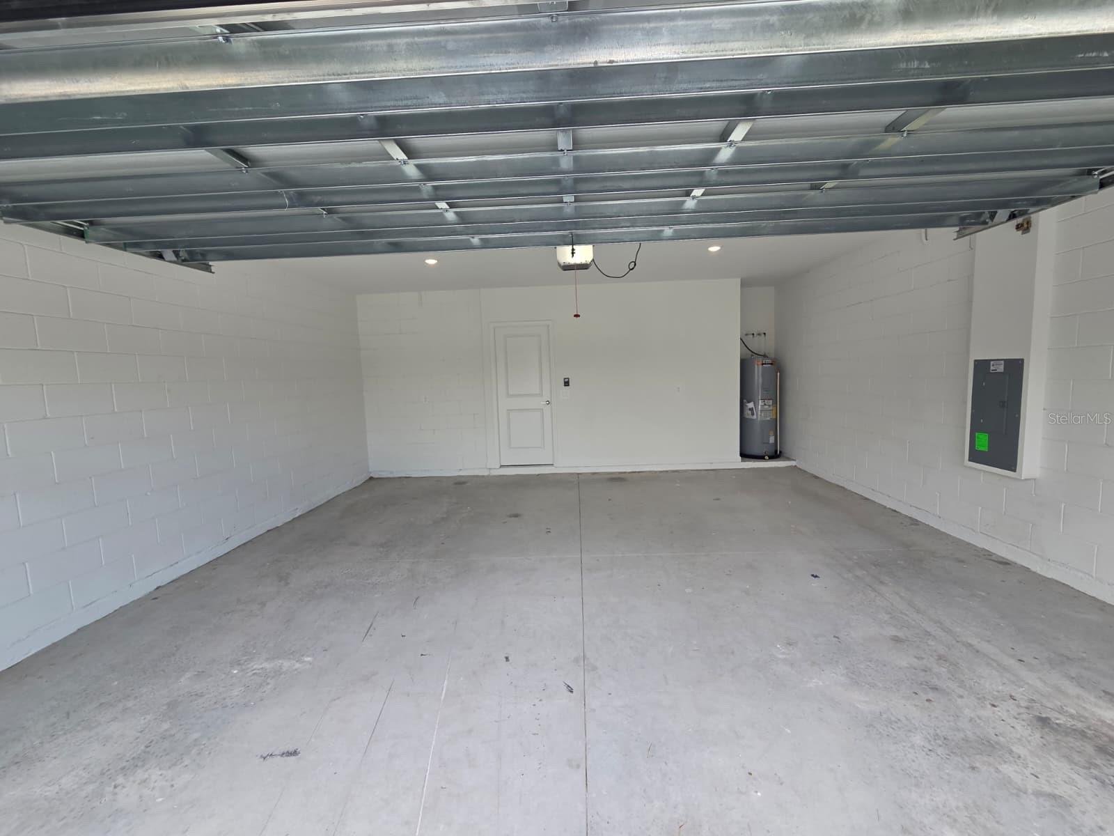 Image 3 of 24 For 5669 Liveliness Alley Road