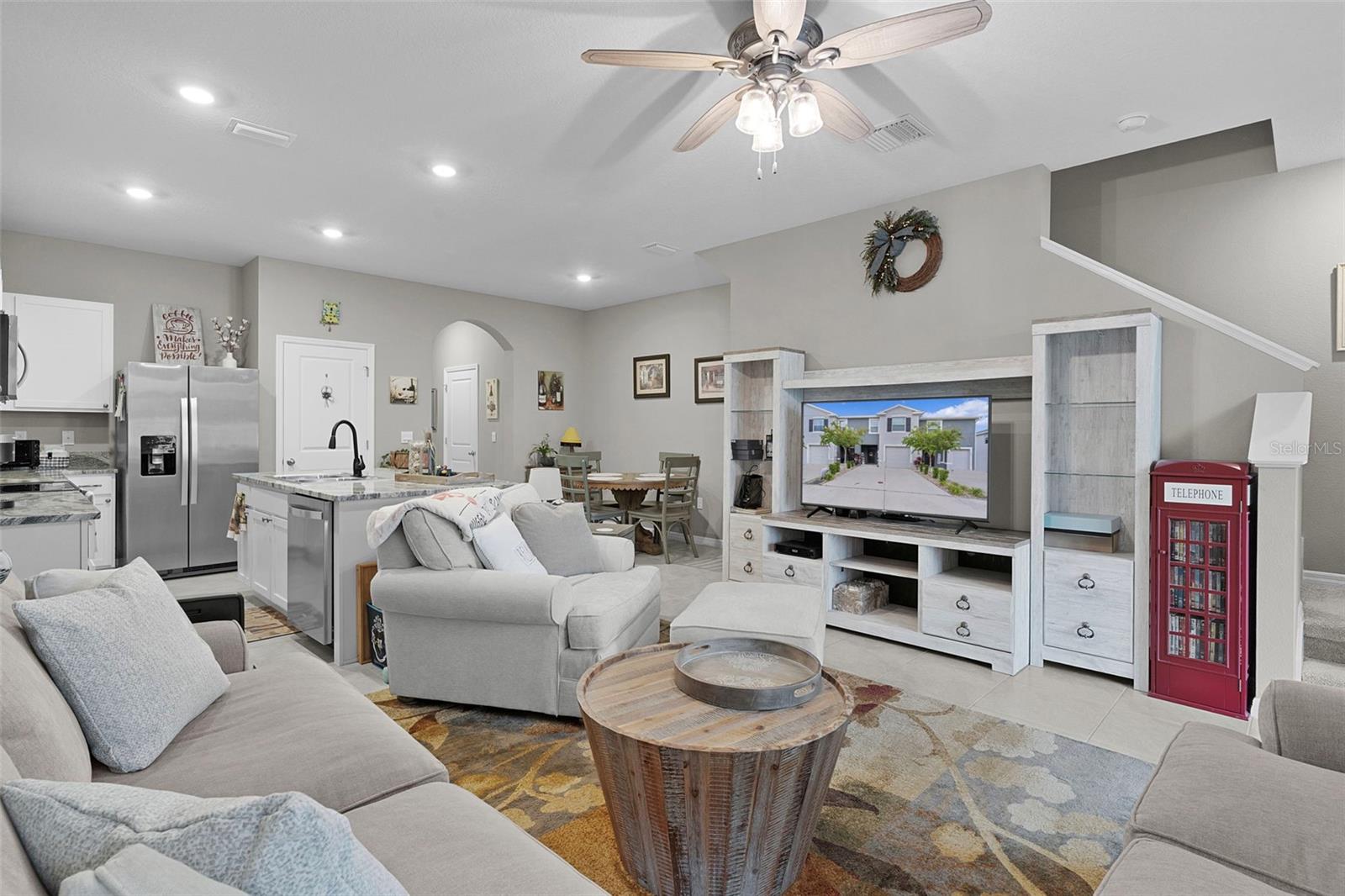 Image 17 of 30 For 5347 Pinecone Court