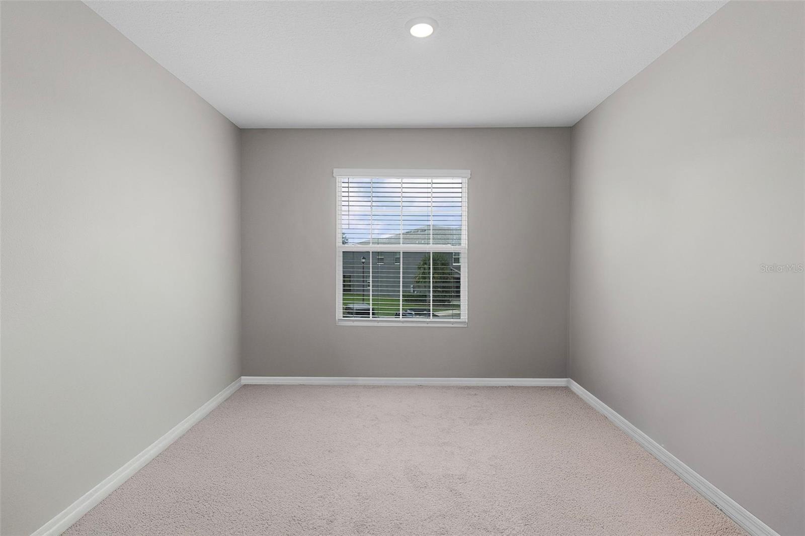 Image 24 of 30 For 5347 Pinecone Court