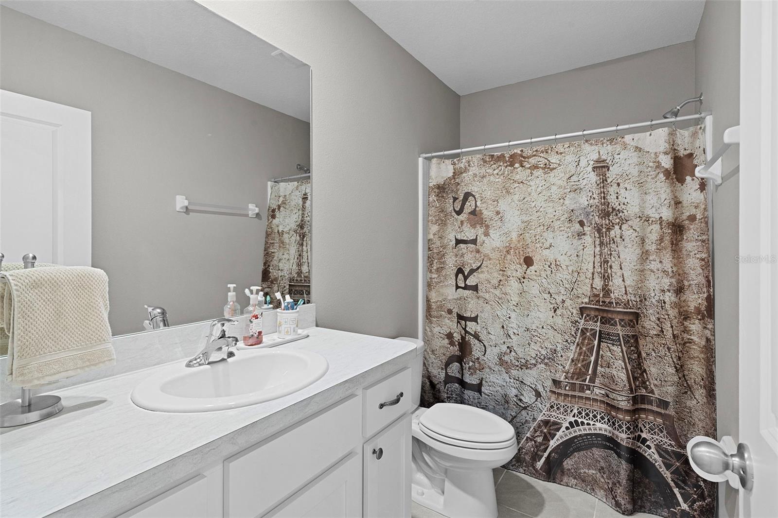 Image 25 of 30 For 5347 Pinecone Court