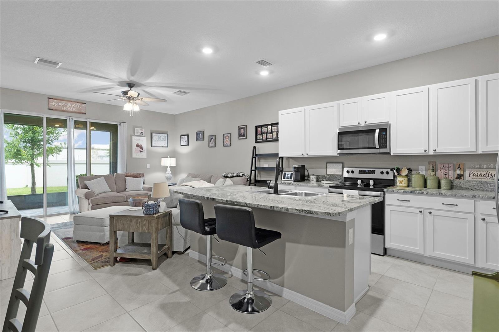 Image 7 of 30 For 5347 Pinecone Court