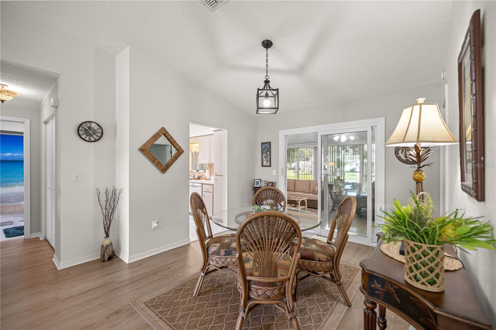 Image 12 of 37 For 17961 105th Avenue