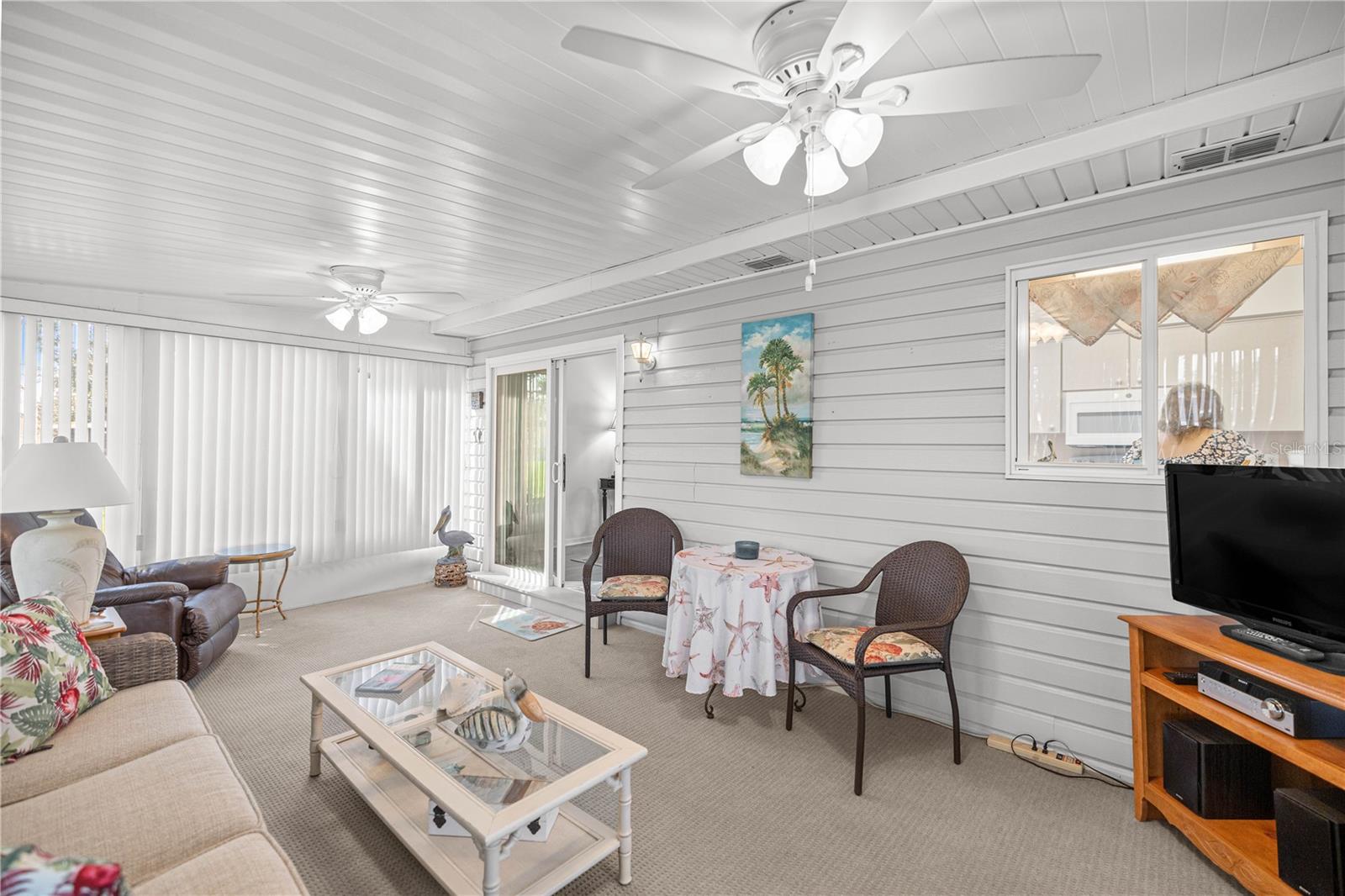 Image 15 of 37 For 17961 105th Avenue