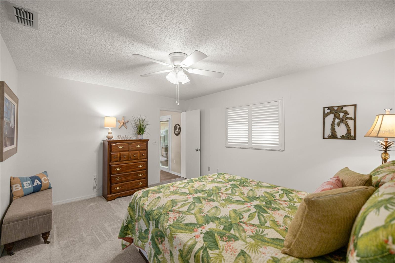 Image 20 of 37 For 17961 105th Avenue