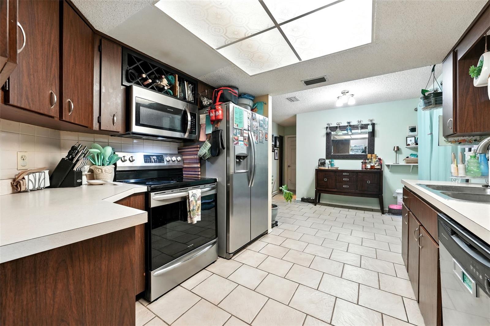 Image 17 of 38 For 12545 Glen Abbey Drive