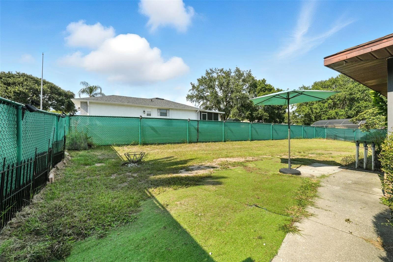 Image 33 of 38 For 12545 Glen Abbey Drive