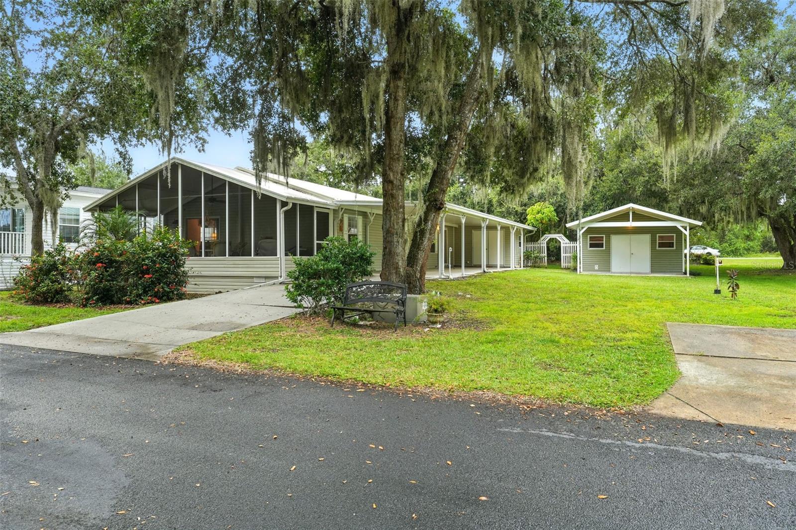 Details for 11642 Martell Court, LEESBURG, FL 34788