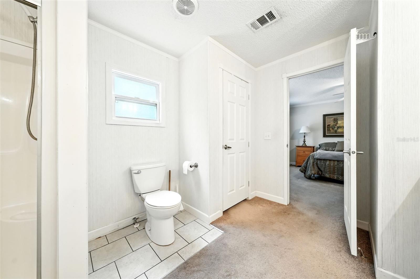 Image 33 of 52 For 11642 Martell Court