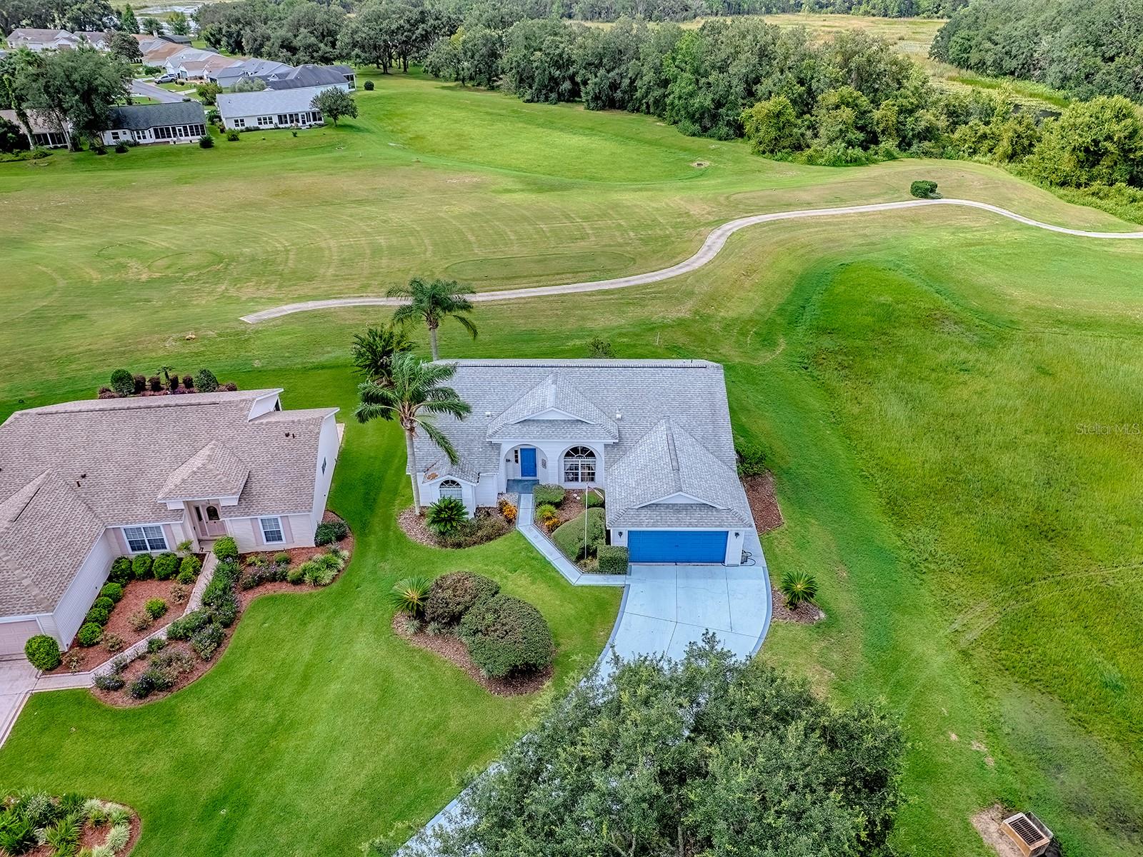 Image 42 of 61 For 25241 Lost Oak Circle