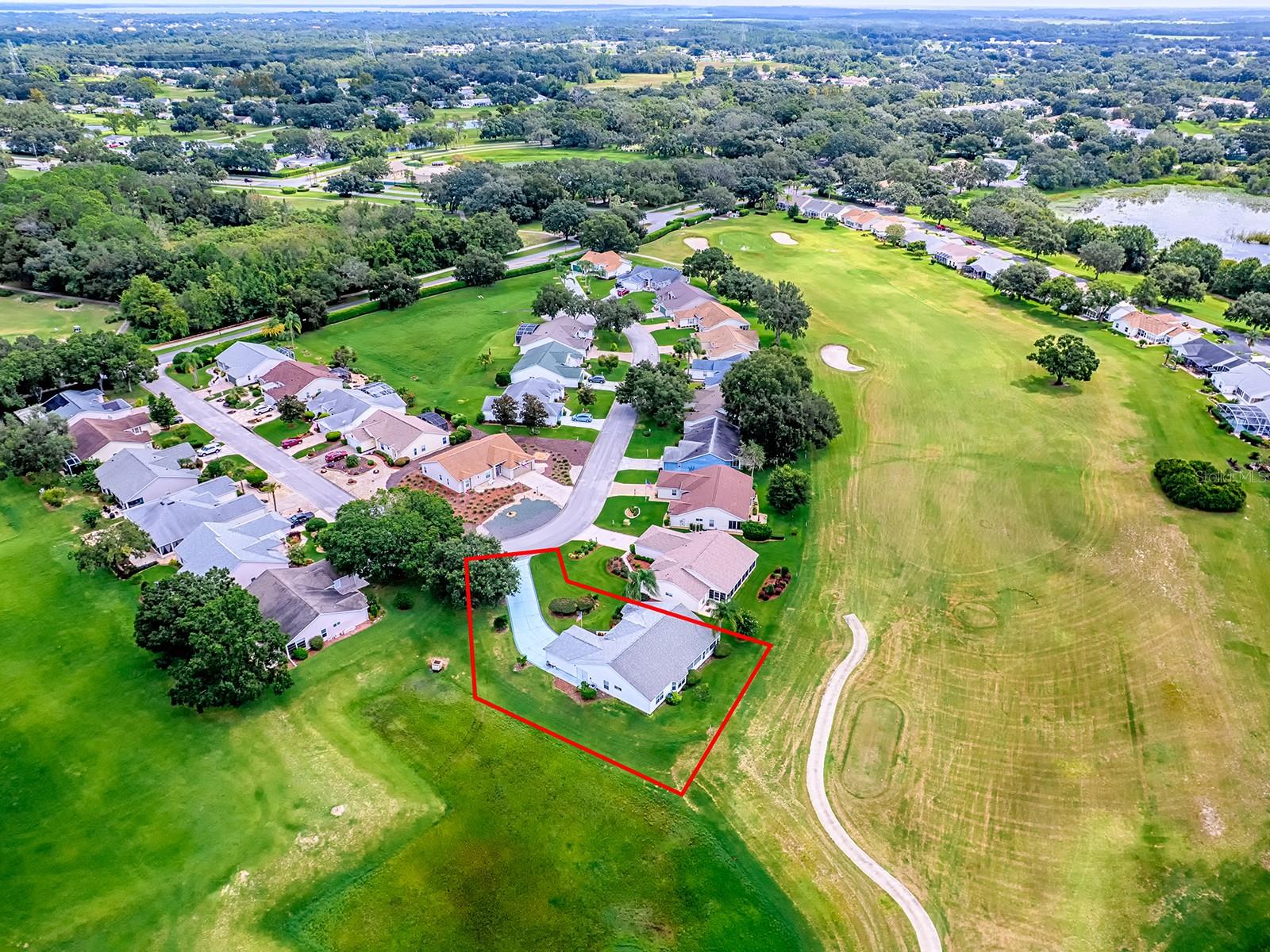 Image 48 of 61 For 25241 Lost Oak Circle