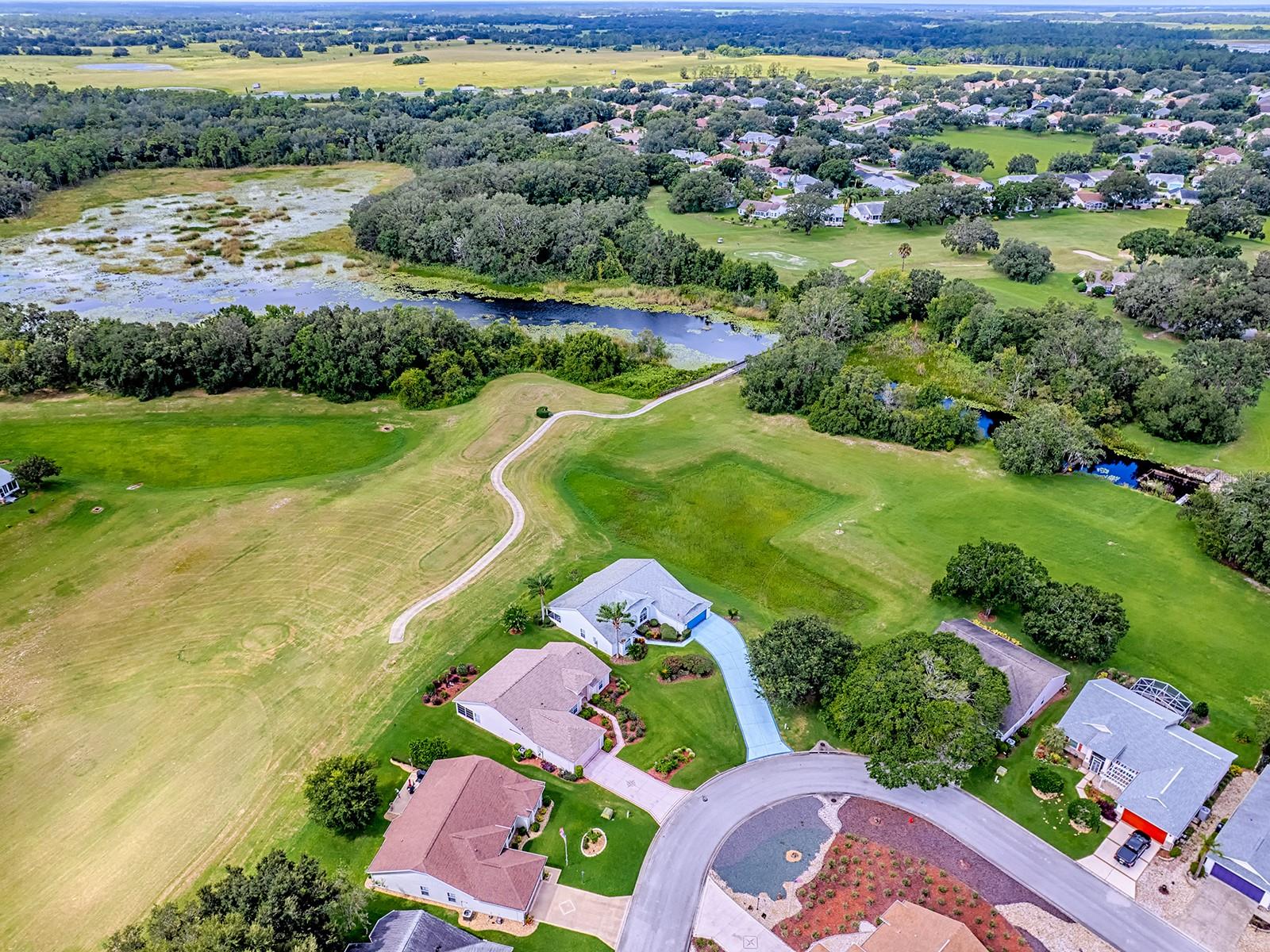 Image 51 of 61 For 25241 Lost Oak Circle