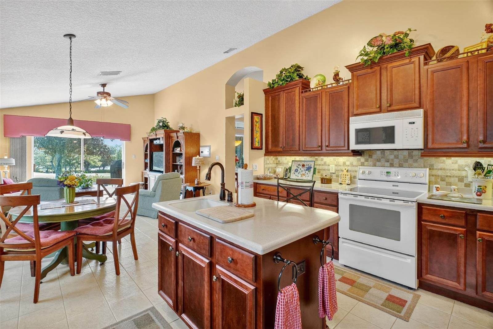 Image 18 of 41 For 4839 Sable Ridge Court